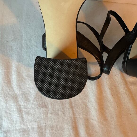 Steve Madden Mareena Leather Block Heel Sandal‎ Womens sz 10 Black Ankle Strap - Picture 10 of 11